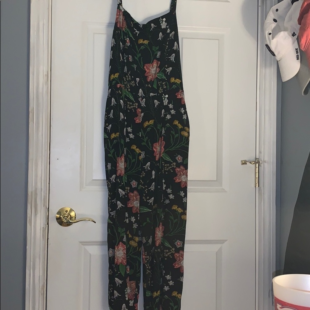 Black Floral Flowy Pants Suit